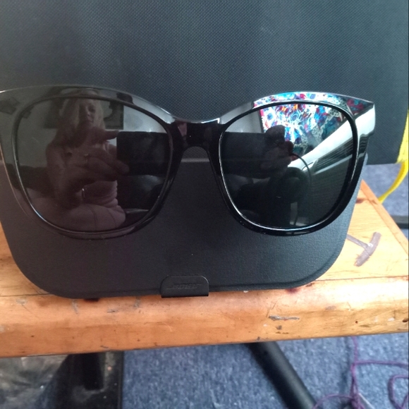 Bose Bluetooth speaker sunglasses